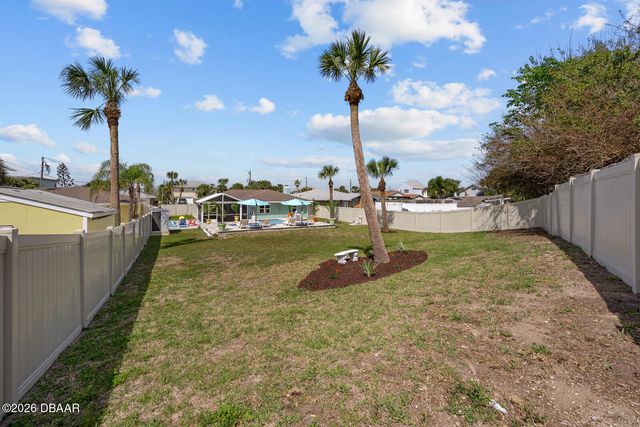 1946 N Daytona Avenue, Flagler Beach, FL 32136