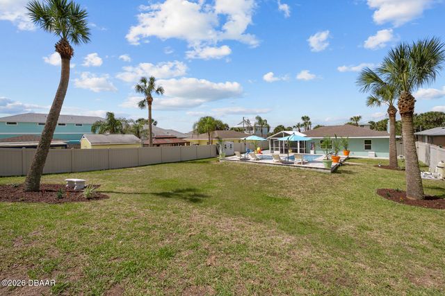 1946 N Daytona Avenue, Flagler Beach, FL 32136