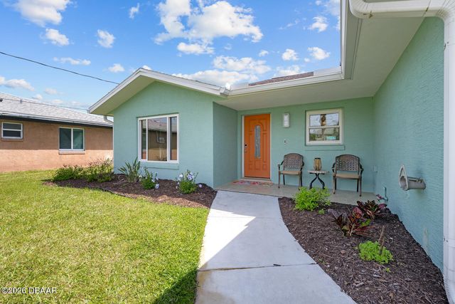 1946 N Daytona Avenue, Flagler Beach, FL 32136