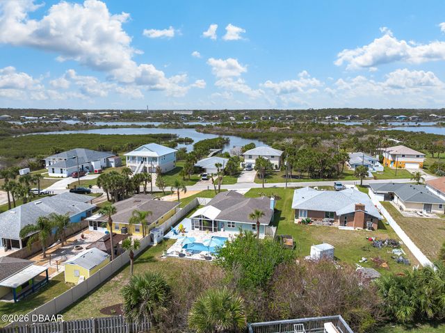 1946 N Daytona Avenue, Flagler Beach, FL 32136