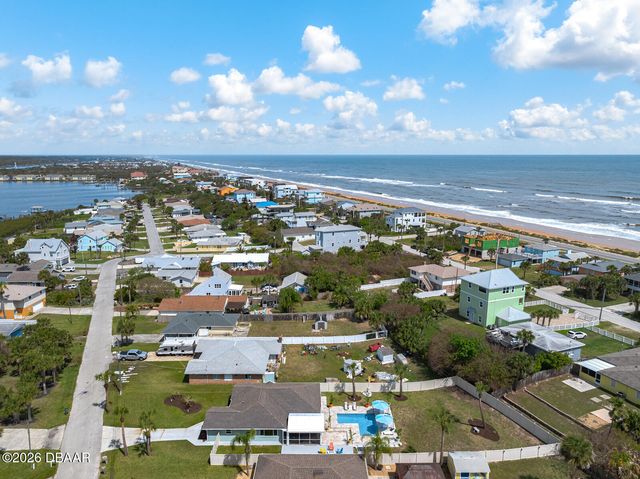 1946 N Daytona Avenue, Flagler Beach, FL 32136