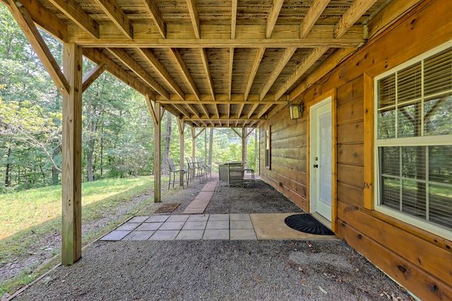 291 Down Springs Drive, Murphy, NC 28906
