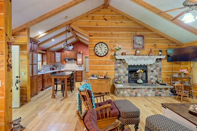 291 Down Springs Drive, Murphy, NC 28906