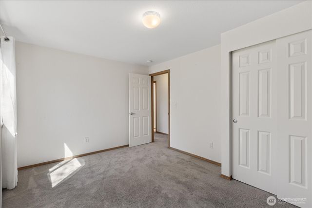 18211 SE 261st Court, Covington, WA 98042