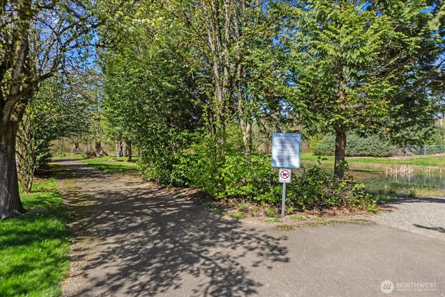 18211 SE 261st Court, Covington, WA 98042