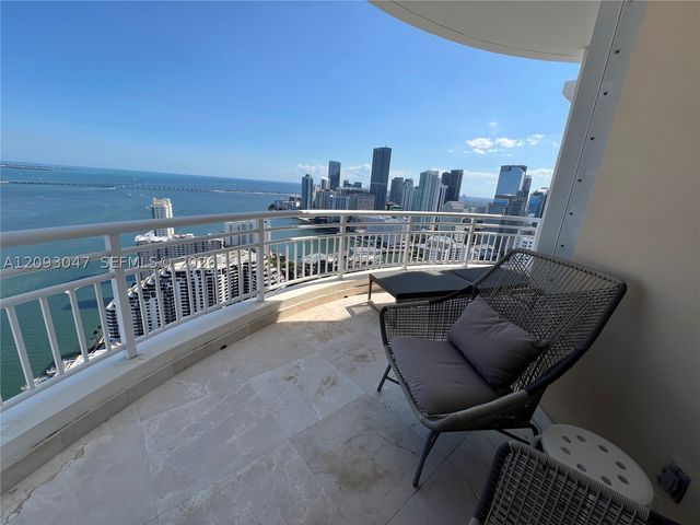 848 Brickell Key Dr 4505, Miami, FL 33131