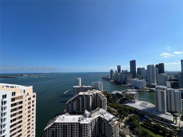848 Brickell Key Dr 4505, Miami, FL 33131