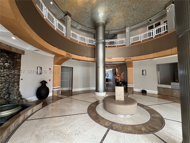 848 Brickell Key Dr 4505, Miami, FL 33131