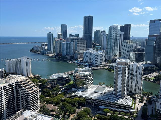848 Brickell Key Dr 4505, Miami, FL 33131