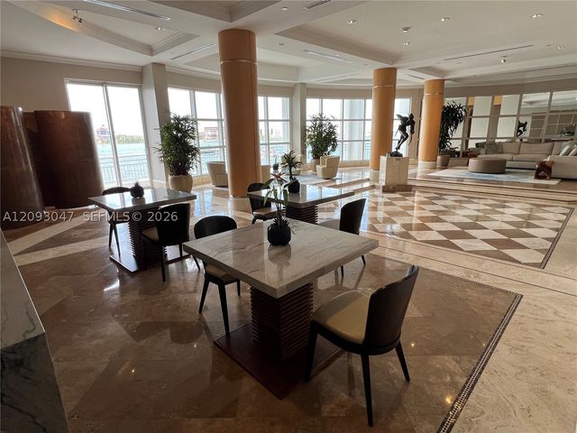 848 Brickell Key Dr 4505, Miami, FL 33131