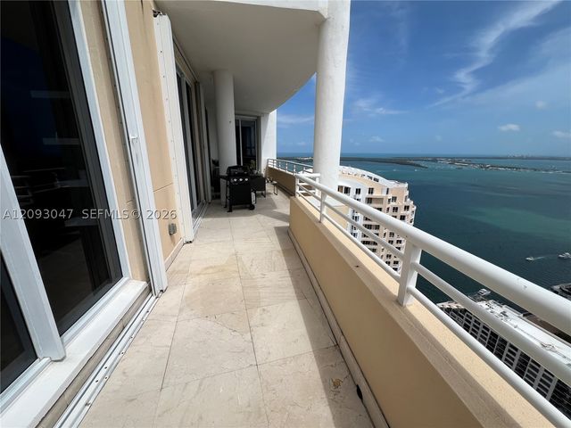 848 Brickell Key Dr 4505, Miami, FL 33131