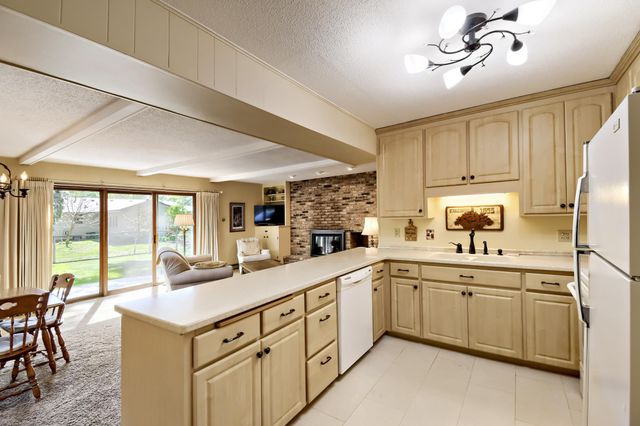 6575 Monroe Street NE, Fridley, MN 55432