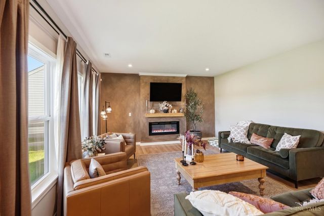 2047 Harvest Meadows Avenue, Batavia Twp, OH 45103