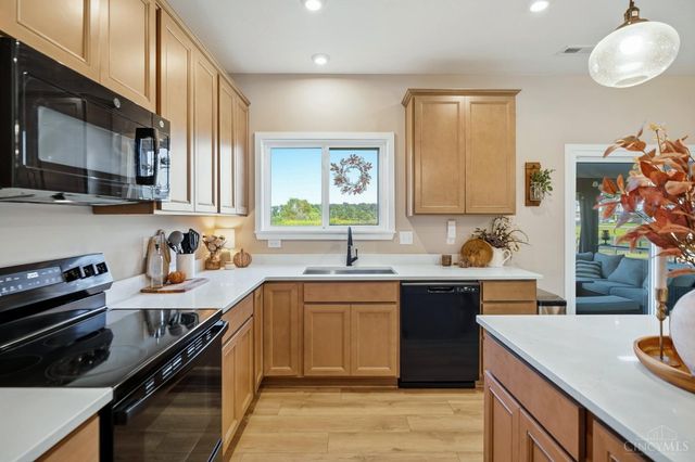 2047 Harvest Meadows Avenue, Batavia Twp, OH 45103