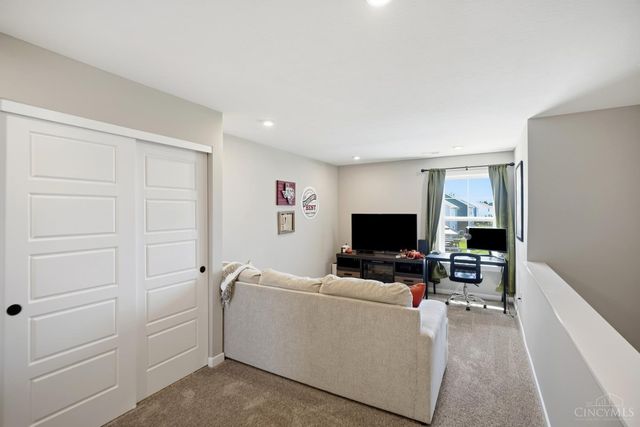 2047 Harvest Meadows Avenue, Batavia Twp, OH 45103