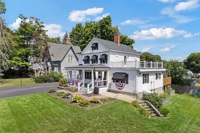 513 Woonasquatucket Avenue, North Providence, RI 02911