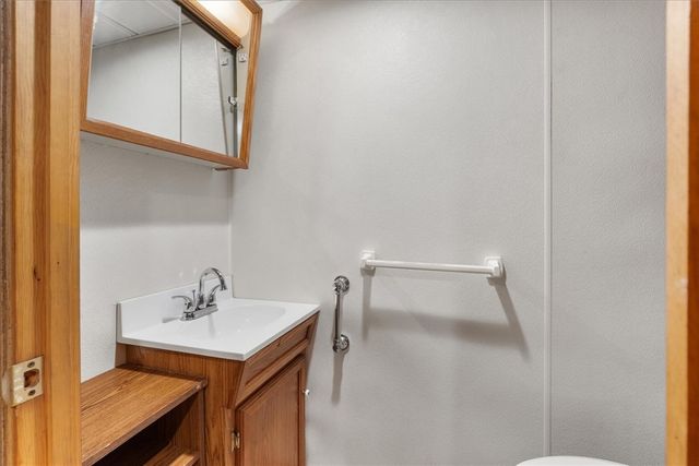 513 Woonasquatucket Avenue, North Providence, RI 02911