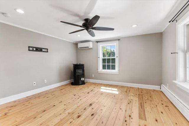 513 Woonasquatucket Avenue, North Providence, RI 02911