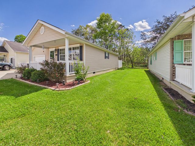 16 Sunwatch Drive, Huntington, WV 25705