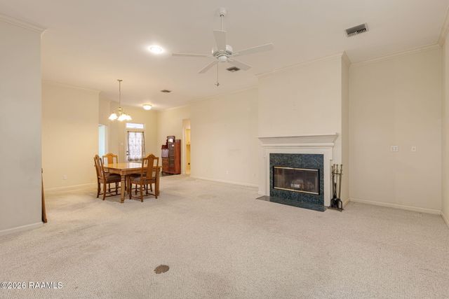 403 N Rushmore Lane, Youngsville, LA 70592