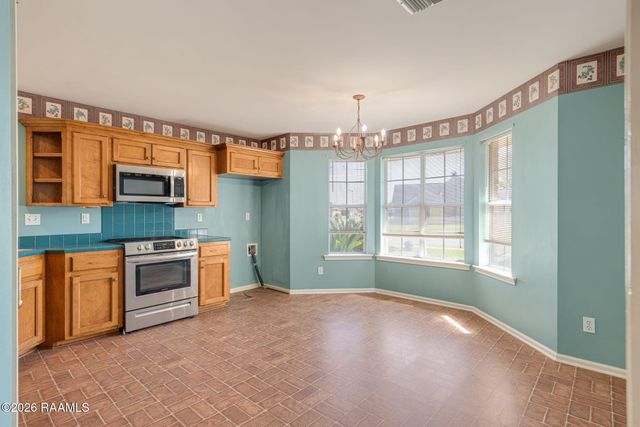 403 N Rushmore Lane, Youngsville, LA 70592