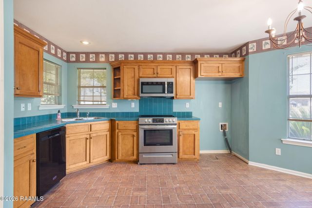 403 N Rushmore Lane, Youngsville, LA 70592