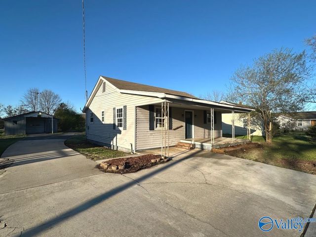 131 Wilson Mann Road, Owens Cross Roads, AL 35763