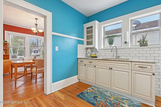 3233 MAYFLOWER Street, Jacksonville, FL 32205