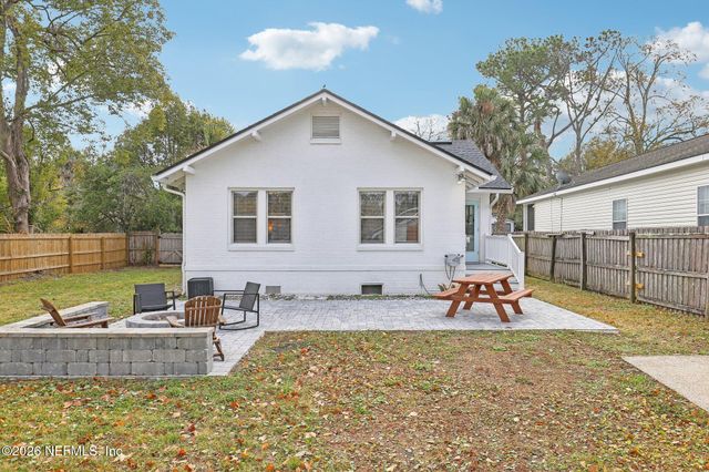 3233 MAYFLOWER Street, Jacksonville, FL 32205