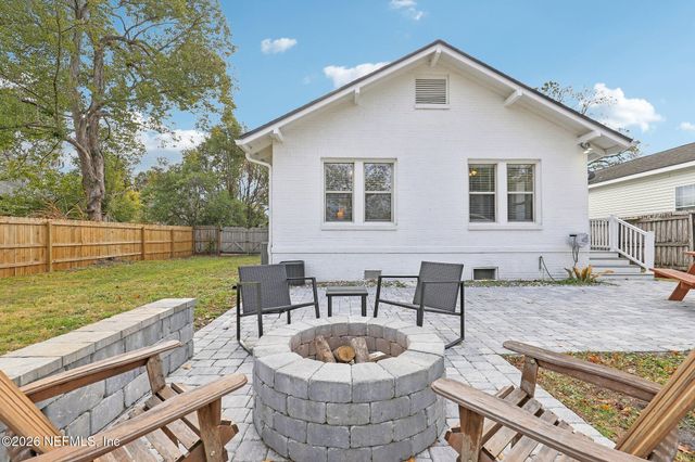 3233 MAYFLOWER Street, Jacksonville, FL 32205