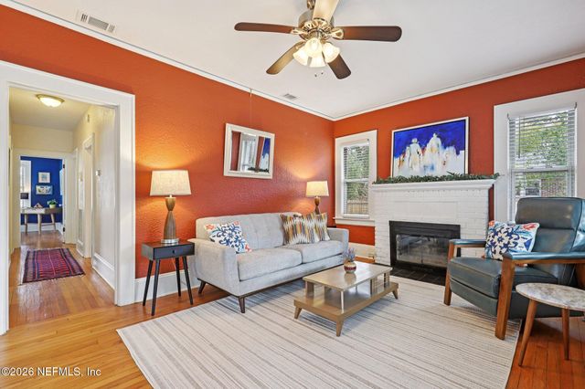 3233 MAYFLOWER Street, Jacksonville, FL 32205