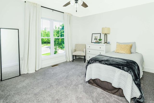 1580 S Renwick Boulevard, Bloomington, IN 47401