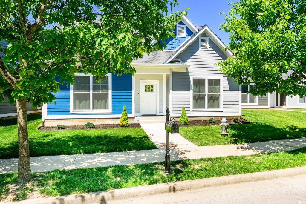 1580 S Renwick Boulevard, Bloomington, IN 47401