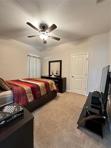 1056 NAES LANE, Lake Wales, FL 33853