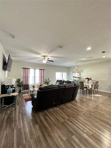 1056 NAES LANE, Lake Wales, FL 33853