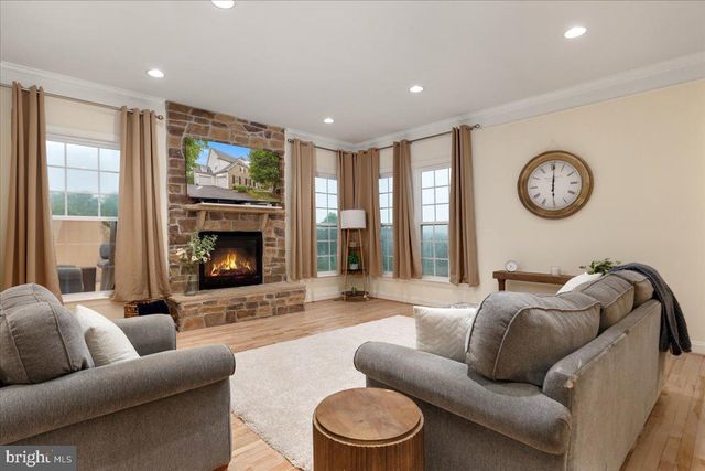 4110 CRAY DR, Warrenton, VA 20187