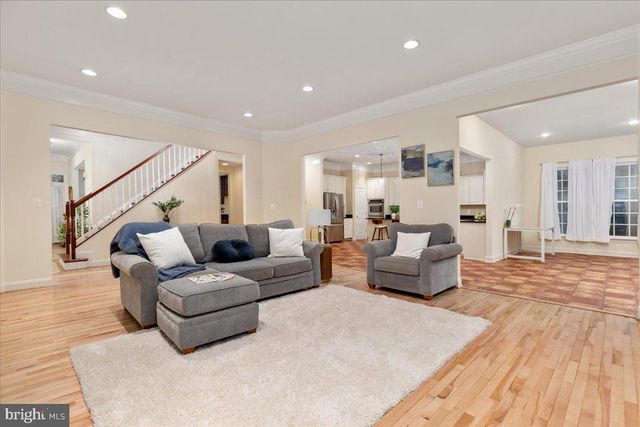 4110 CRAY DR, Warrenton, VA 20187