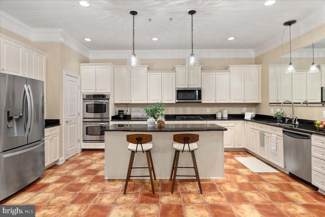 4110 CRAY DR, Warrenton, VA 20187