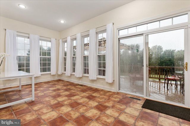 4110 CRAY DR, Warrenton, VA 20187