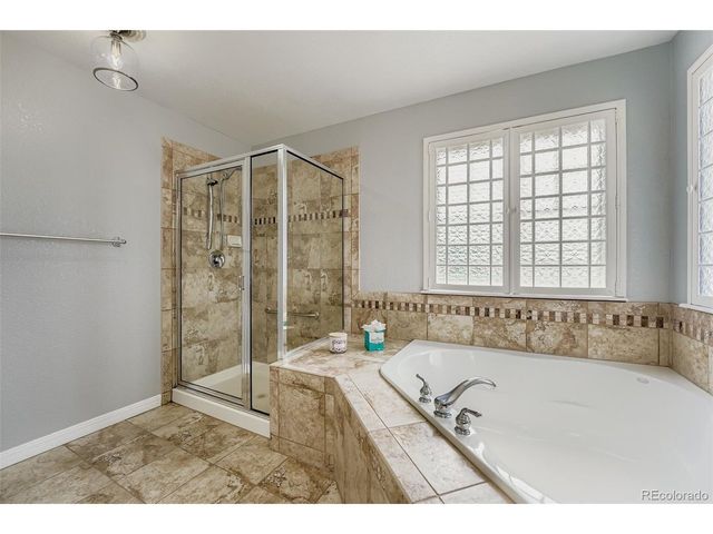 7463 S Biloxi Ct, Aurora, CO 80016