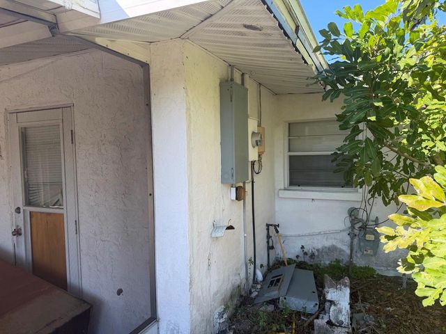 5805 18TH STREET W, Bradenton, FL 34207