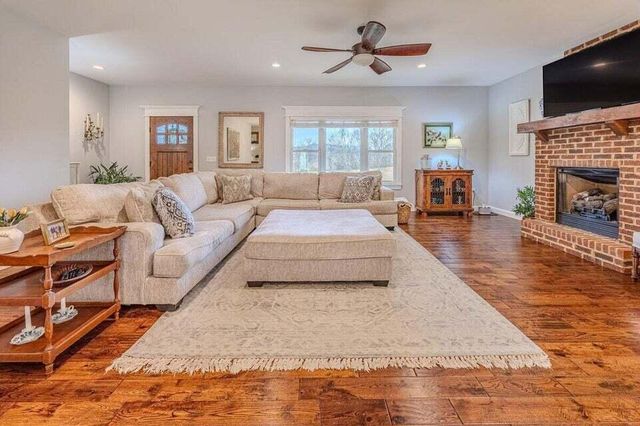 2255 County Road 700, Riceville, TN 37370