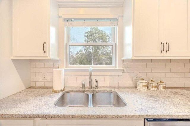 2255 County Road 700, Riceville, TN 37370