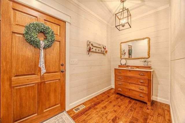 2255 County Road 700, Riceville, TN 37370