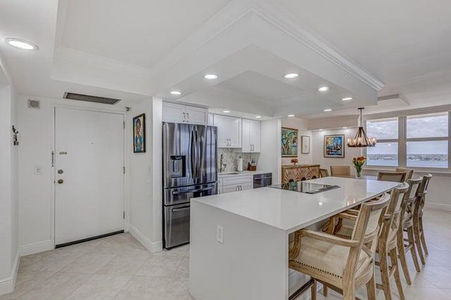 5440 N Ocean Drive 1502, Singer Island, FL 33404