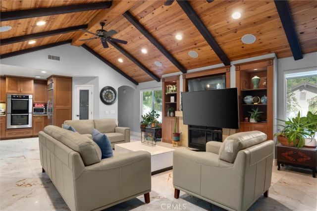 941 Laguna Drive, Fullerton, CA 92835