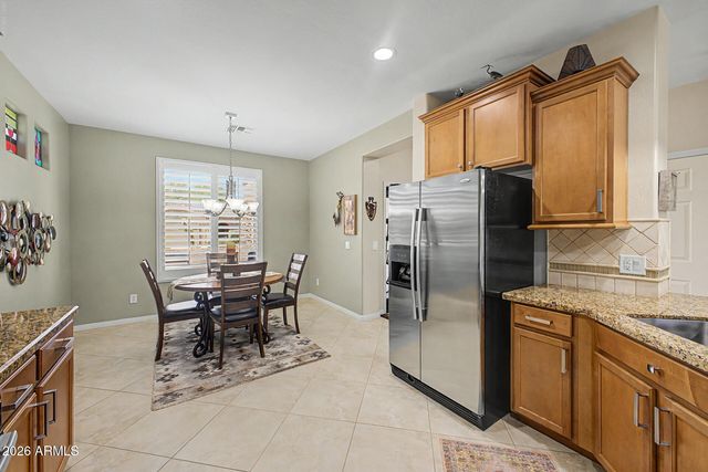 17675 W CEDARWOOD Lane, Goodyear, AZ 85338