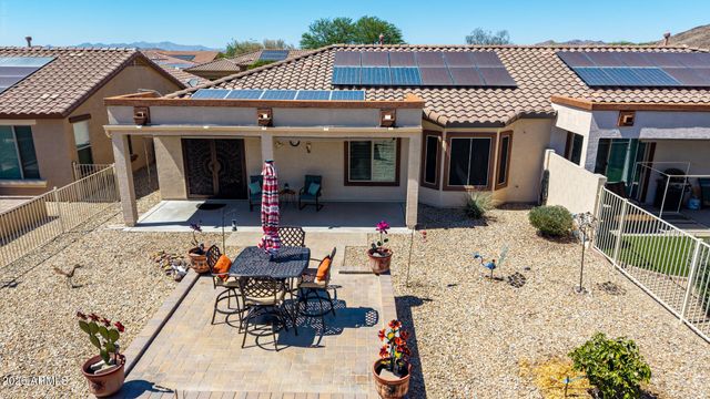 17675 W CEDARWOOD Lane, Goodyear, AZ 85338