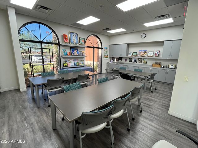 17675 W CEDARWOOD Lane, Goodyear, AZ 85338