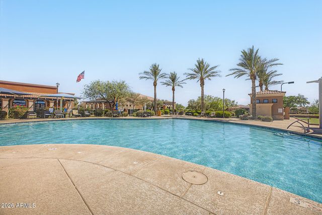 17675 W CEDARWOOD Lane, Goodyear, AZ 85338